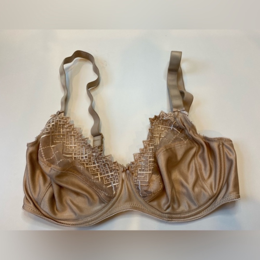 Felina Tan Lace Trim Bra